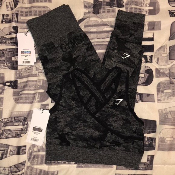 Gymshark Camo seamless outfit (black)